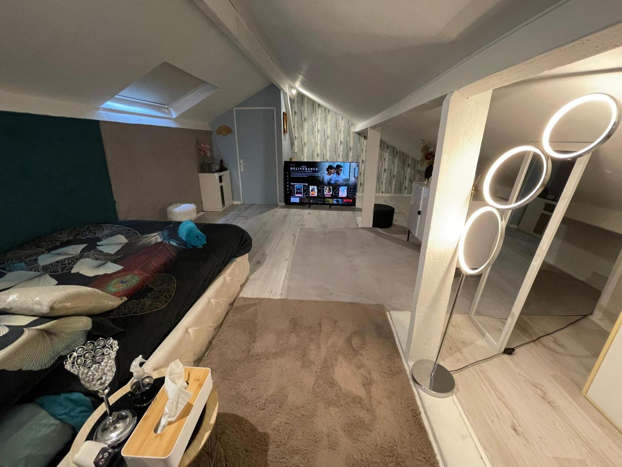 Sharmila Apartment Colombes  Luaran gambar